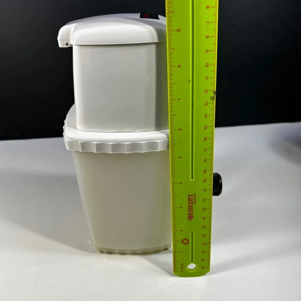 Swing-A-Way‎ Manual Ice Crusher White Vintage Hand Crank Coarse Fine Settings